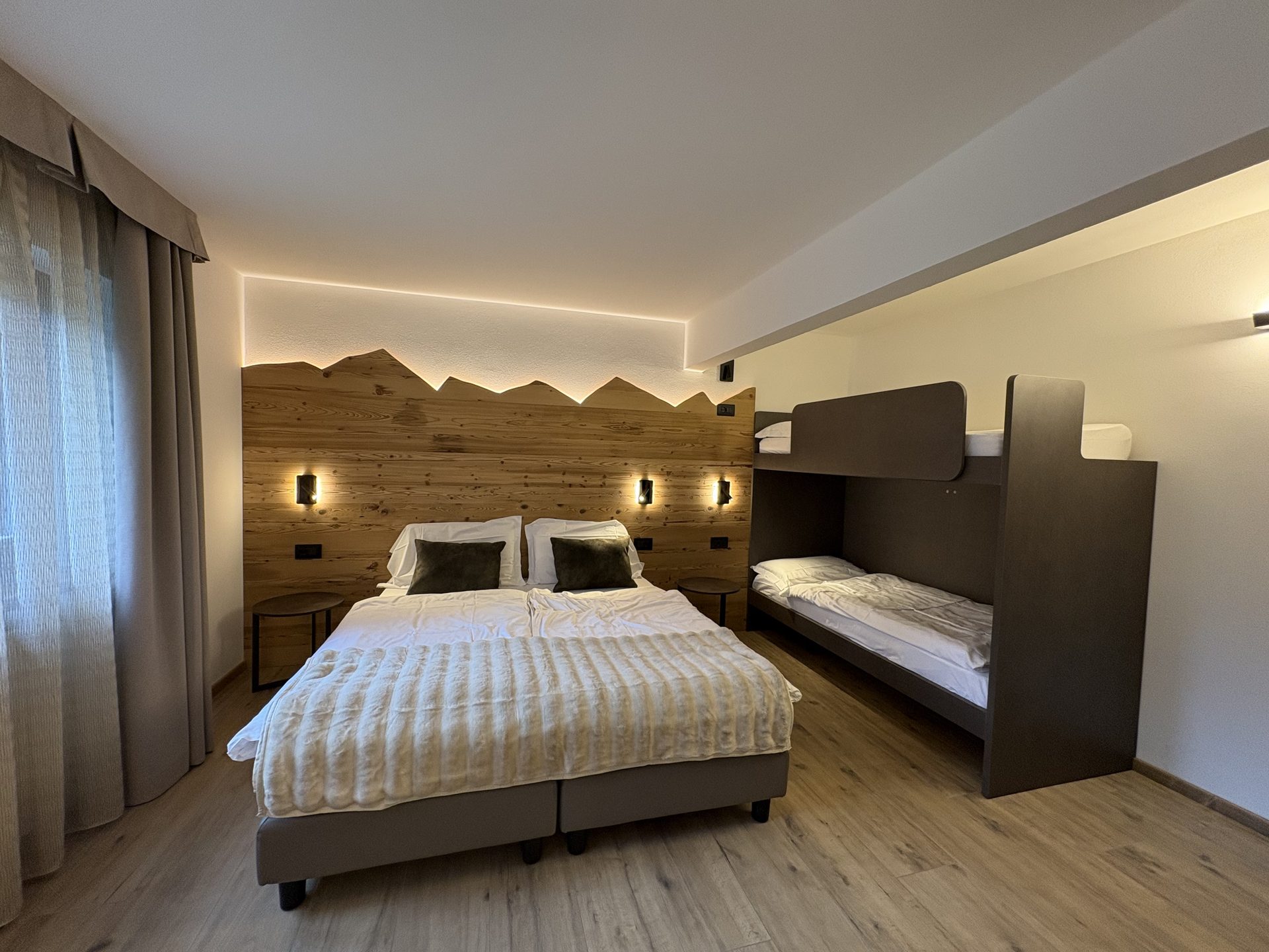 Alpine Family con letto matrimoniale e letto a castello